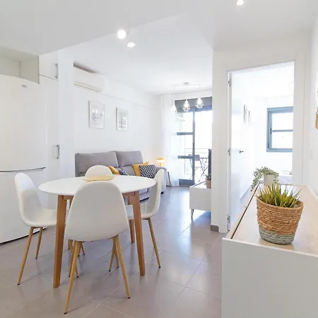 Global Properties, Bonito En Puerto Parejas